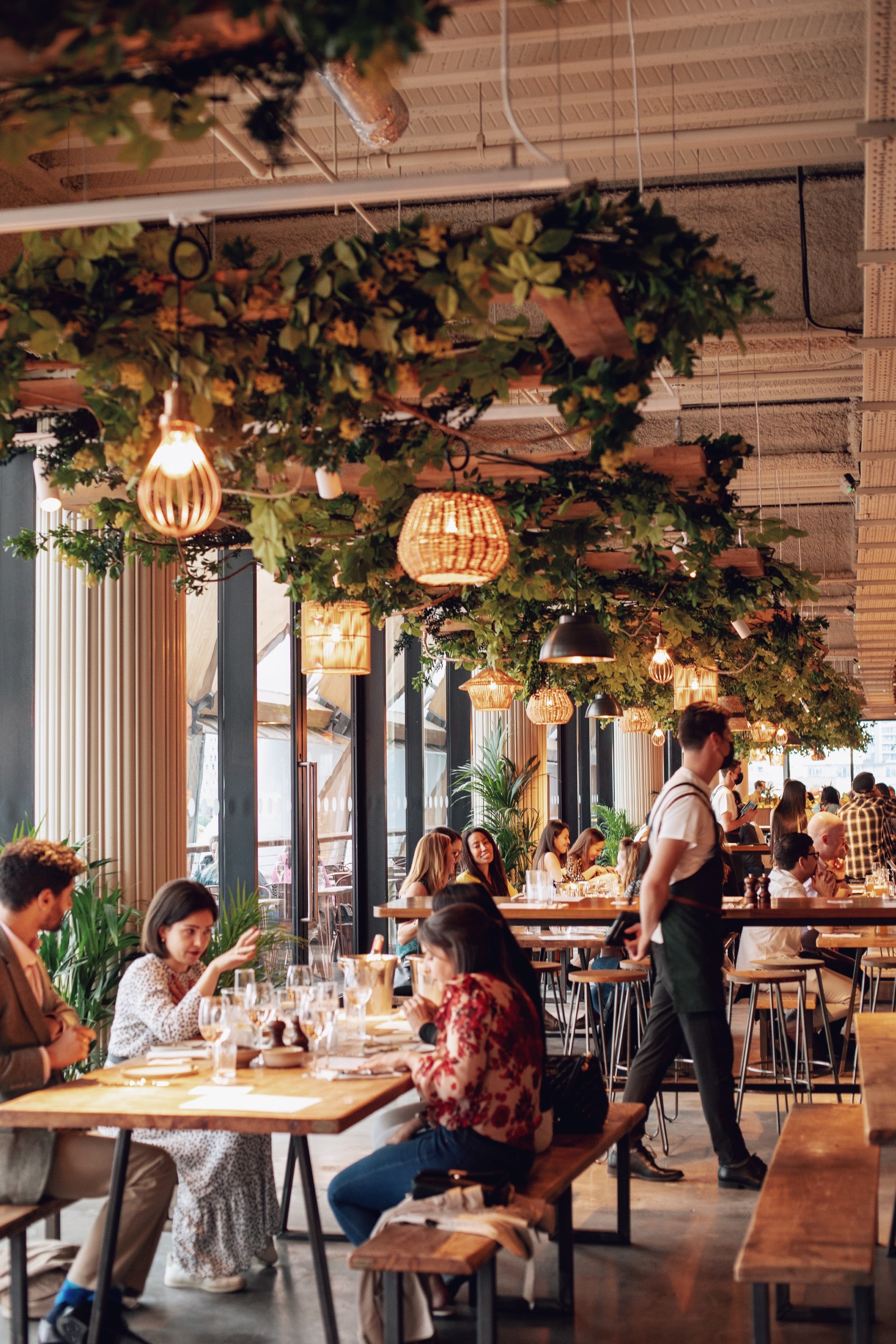 Pergola on the Wharf restaurant opening – Lucy Vail Floristry